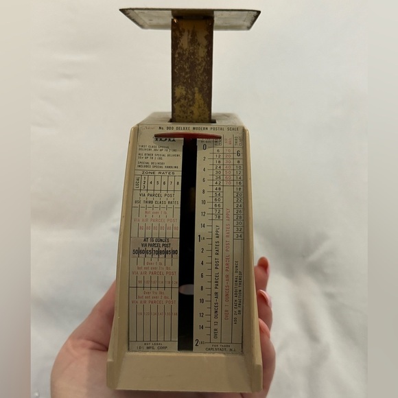 Vintage IDL Number 900 Deluxe Modern Postal Scale Made in USA Unique Collectible - Picture 2 of 15